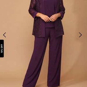 3X NWT Women's Formal Pantsuit in Plum -Mother of the Bride